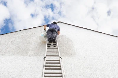 Peinture extérieure à Bailly-en-Rivière — façades et ravalement